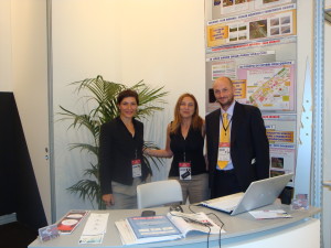 3 FOTO STAND GECC  LAB A MILANOFIERA EIRE 2010